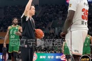 九游体育-高水平比赛中明星球员们发挥亮眼