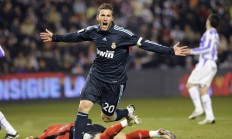 九游娱乐入口-血战到底！76人鏖战山西，西亚卡姆稳定输出成定海神针