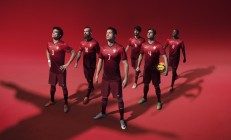 九游官网-冰火交织的赛场传奇，韩国队完胜法国队，安赛龙点燃羽球之魂