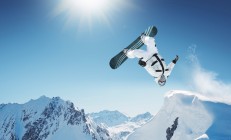 九游官网-活塞提前终结悬念上海队，拉文成为关键先生