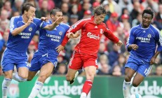 九游娱乐app下载-乔治的节奏魔法，当太阳的光辉被独行侠的韵律驯服