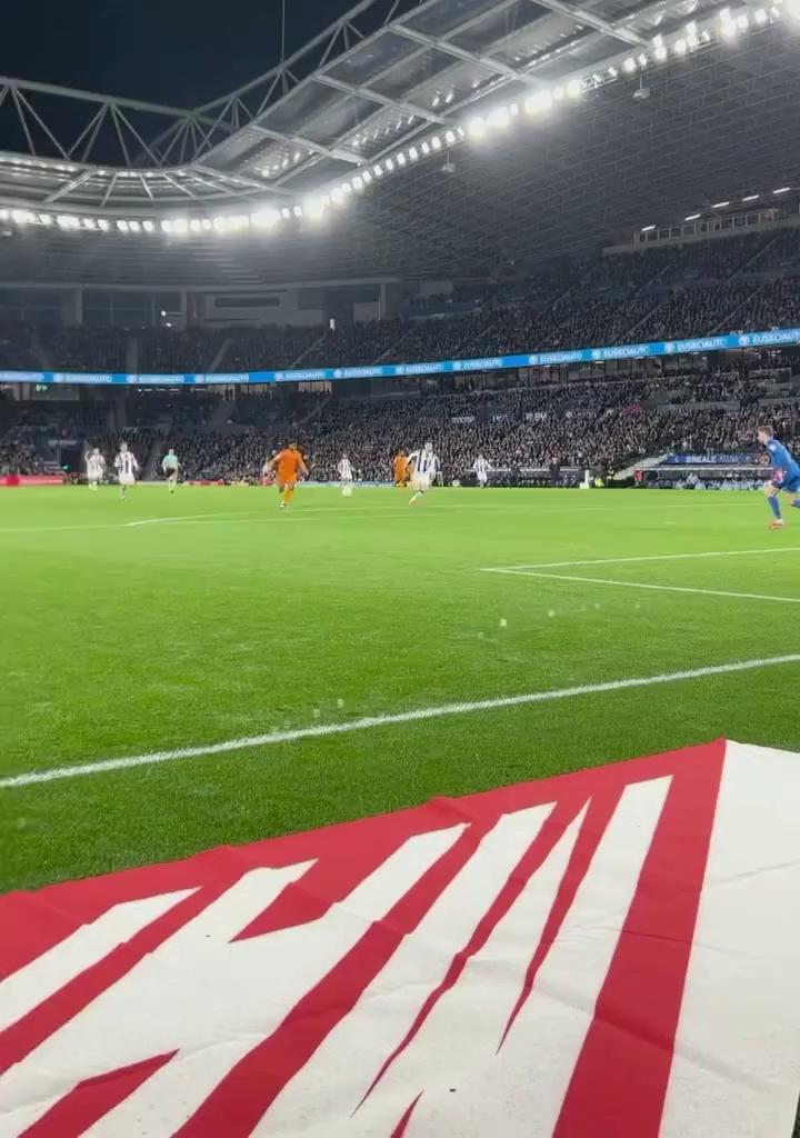 皇家社会中场送出关键助攻,帮助球队获得胜利 皇家社会中场送出关键助攻,帮助球队获得胜利