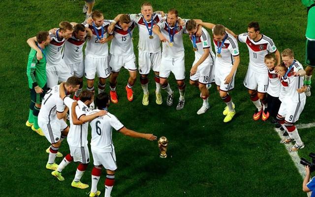 包含意大利选手取得冠军，巴西选手获得第四名的词条