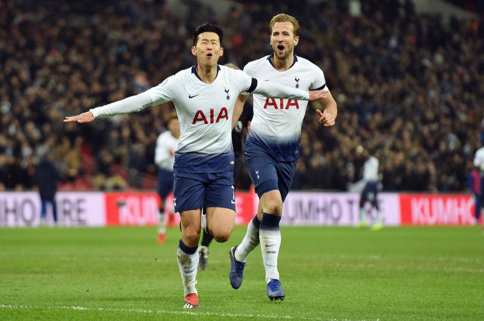 关于热刺逆转赢球，球队士气大振的信息