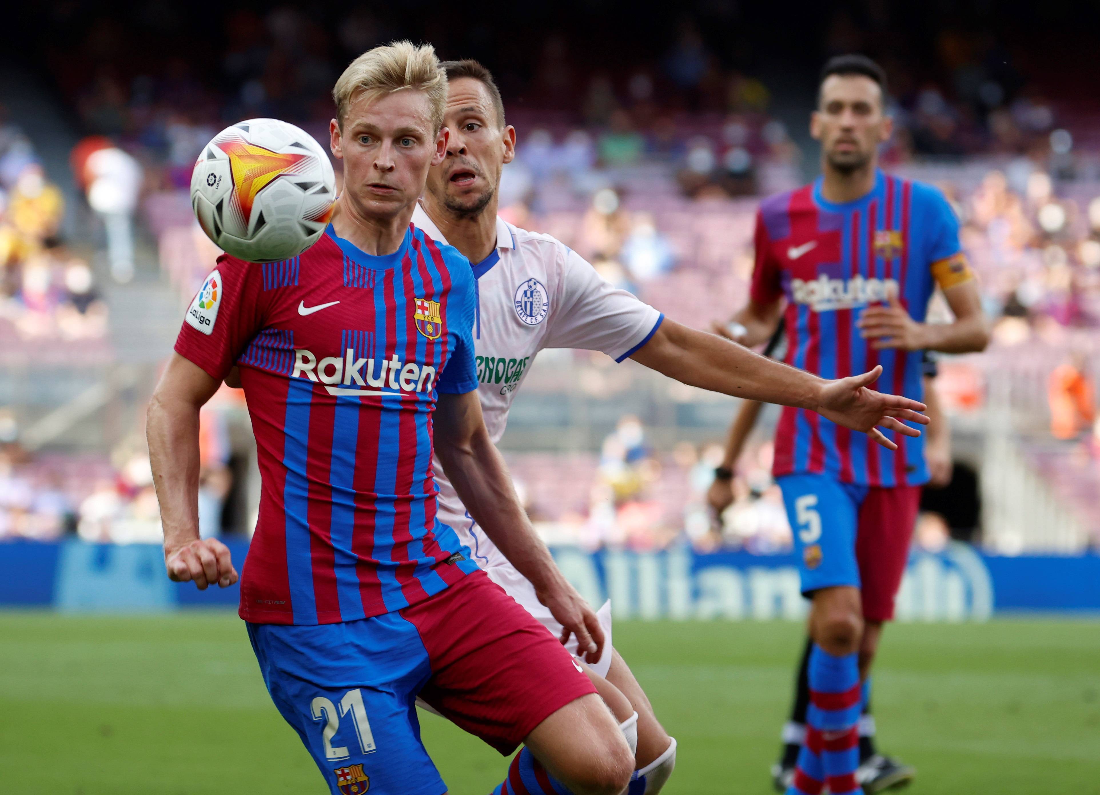 柏林赫塔主场不敌弗赖堡,遗憾失分 柏林赫塔主场不敌弗赖堡,遗憾失分