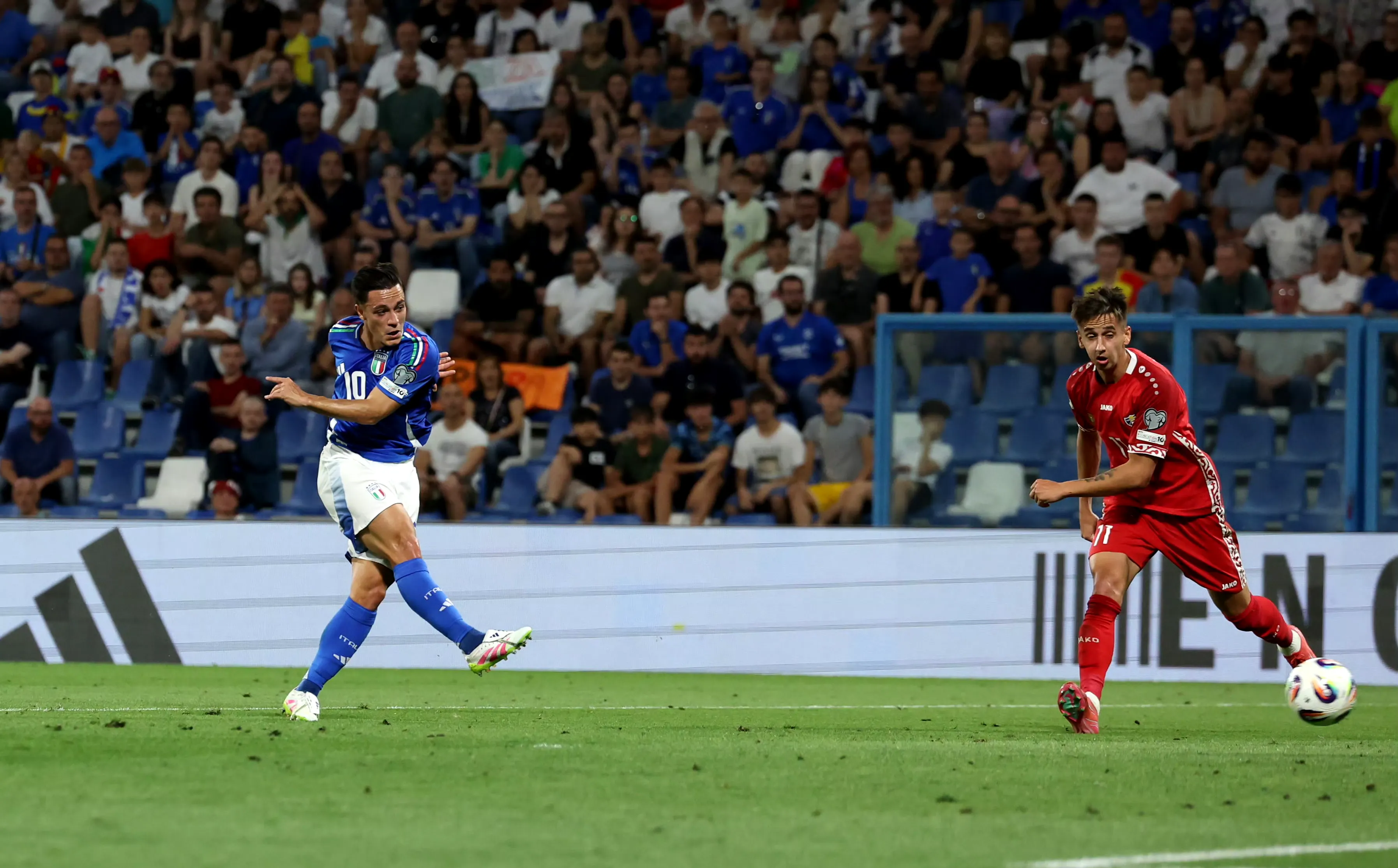 包含墨西哥男篮力克意大利男篮，莫里斯关键制胜的词条