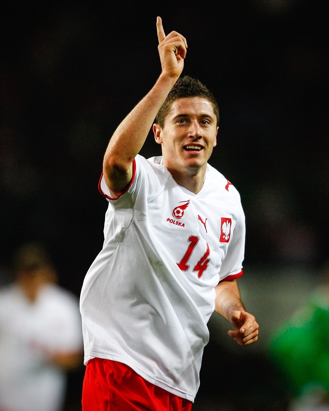 波兰队险胜日本队，马龙关键制胜