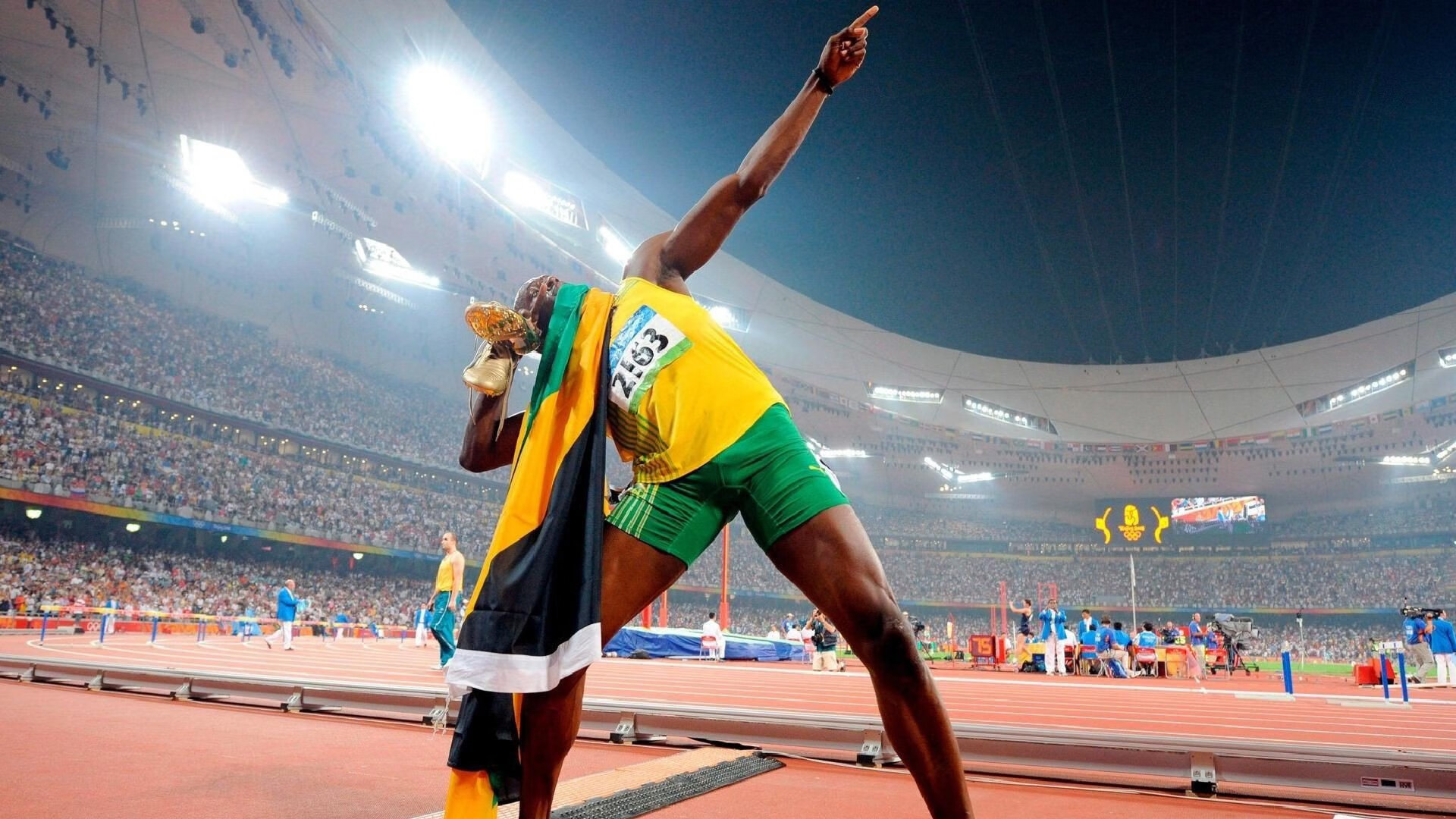 小贾伦关键制胜，公牛连续得分压制猛龙